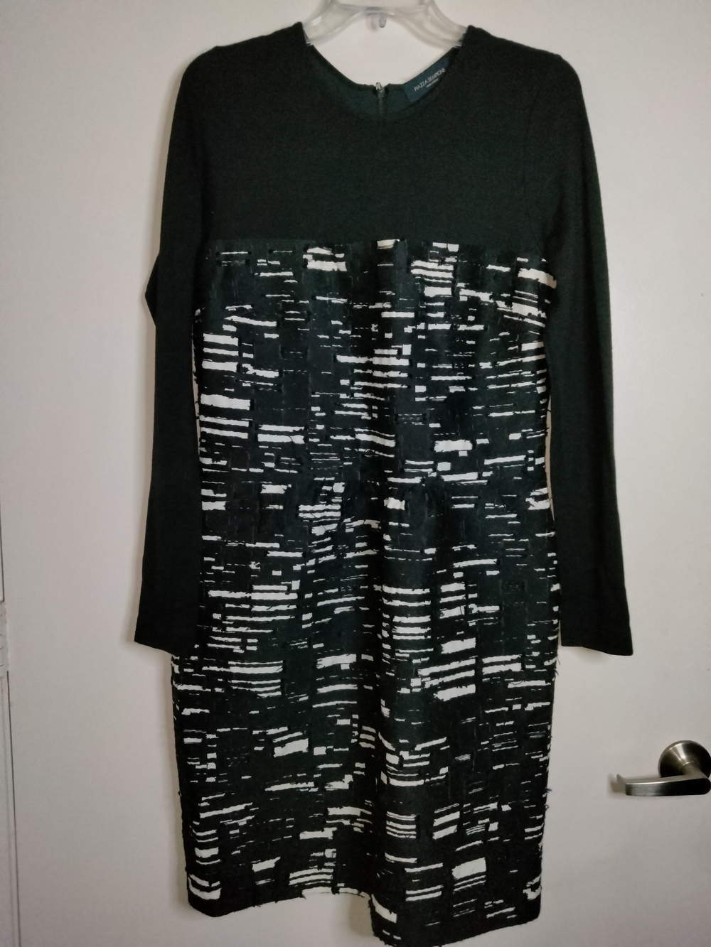 Piazza Sempione -48- Black & White Patterned Wool Blend Long Sleeve Sheath Dress